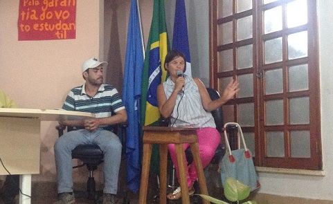 Nicinha på eit lanseringsseminar på Universitetet i Rondonia i august 2015, foto: Tora Systad Tyssen